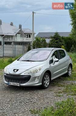 Хэтчбек Peugeot 308 2008 в Хмельницком