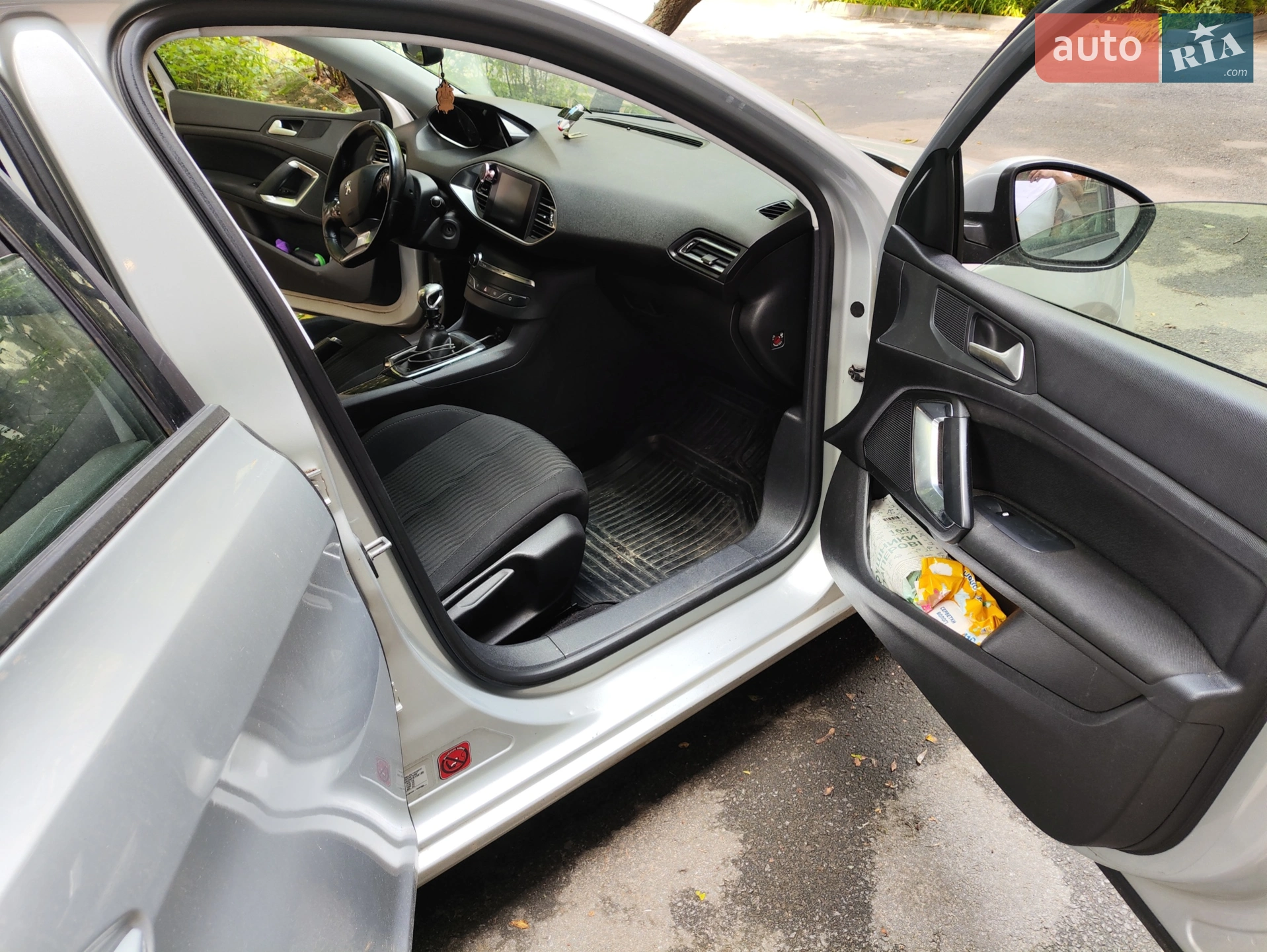 2015 Peugeot 308 - мініатюра 12