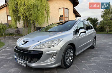 Универсал Peugeot 308 2010 в Кременце