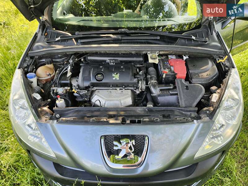 Хэтчбек Peugeot 308 2008 в Дубно фото 35 Хэтчбек Peugeot 308 2008 в Дубно