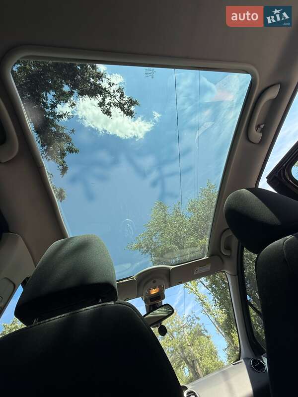 Хетчбек Peugeot 308 2012 в Дніпрі