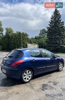 Хэтчбек Peugeot 308 2008 в 
