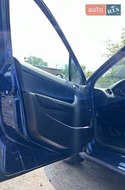 Хэтчбек Peugeot 308 2008 в 