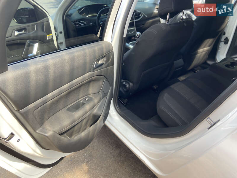 Универсал Peugeot 308 2014 в Харькове