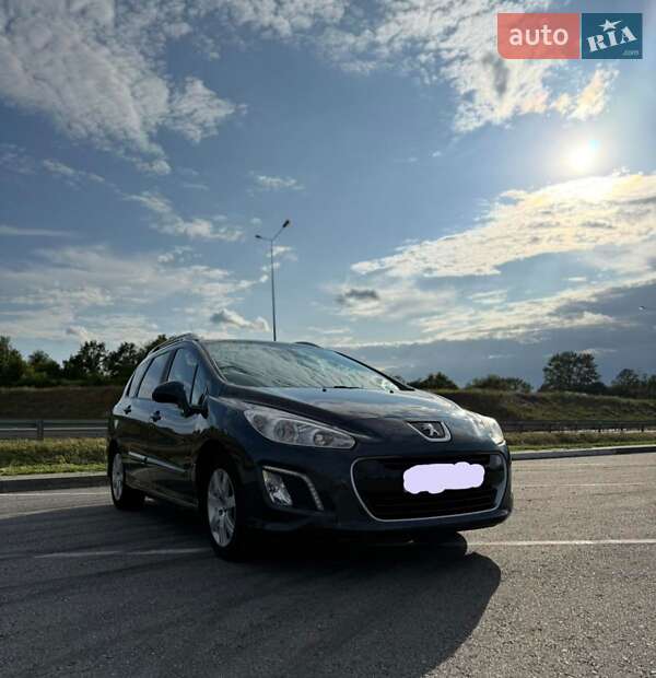 Універсал Peugeot 308 2013 в Полтаві