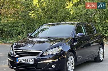 Хэтчбек Peugeot 308 2016 в Днепре