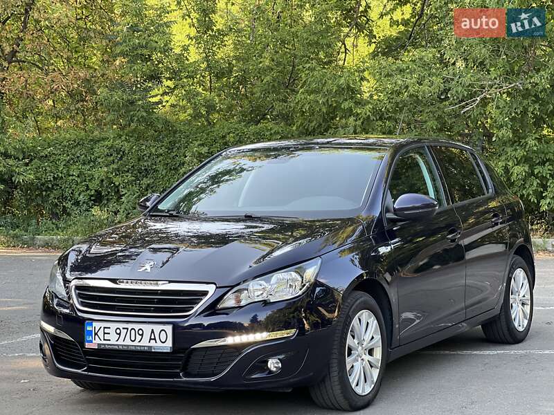 Peugeot 308 2016