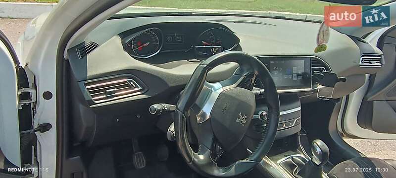 Хетчбек Peugeot 308 2014 в Харкові фото 8 Хетчбек Peugeot 308 2014 в Харкові