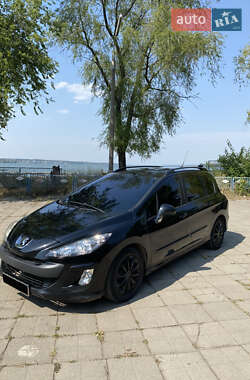 Универсал Peugeot 308 2008 в Запорожье