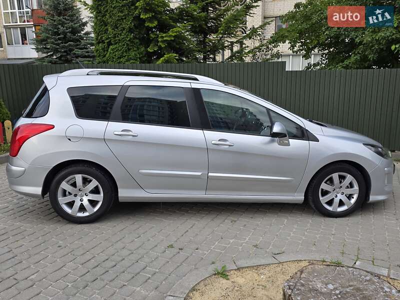 Універсал Peugeot 308 2008 в Тернополі