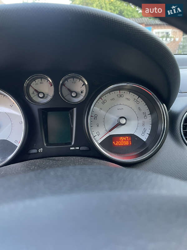 Універсал Peugeot 308 2010 в Млиніві