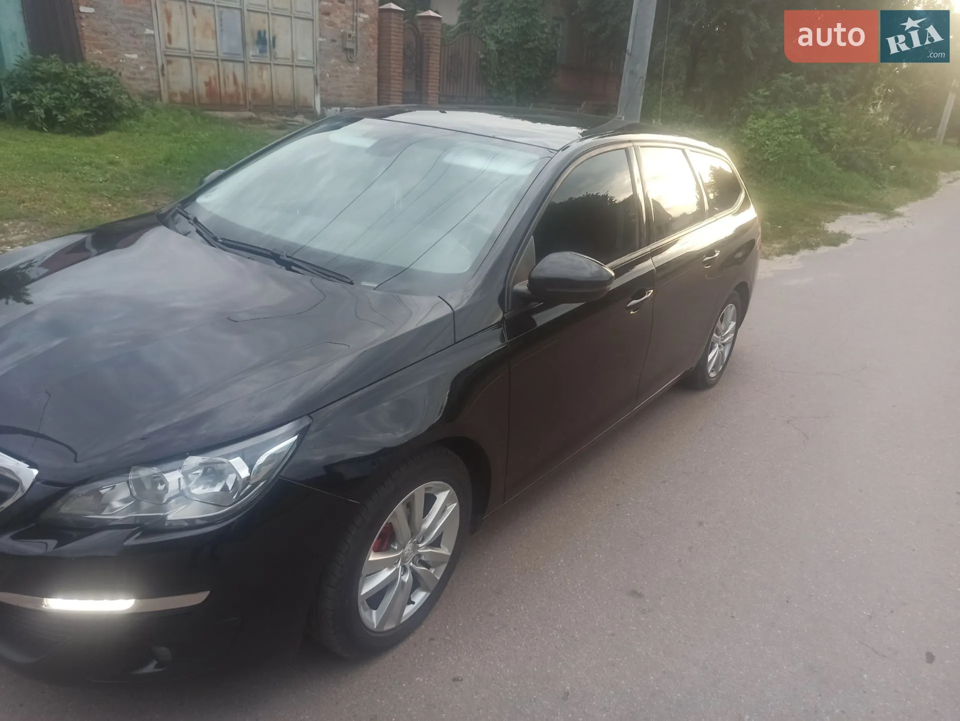 2015 Peugeot 308 - мініатюра 3