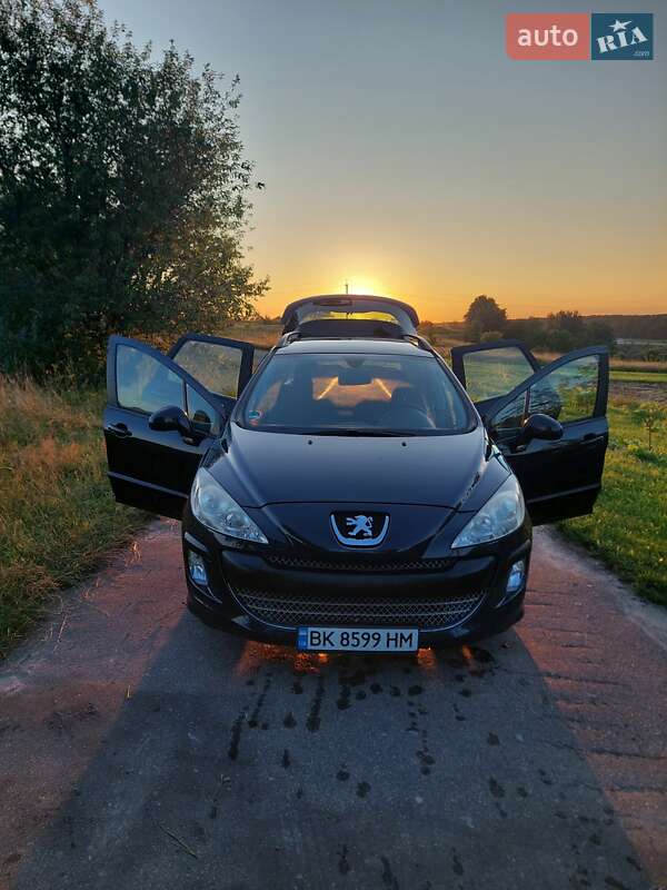 Peugeot 308 2009