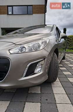 Универсал Peugeot 308 2012 в 
