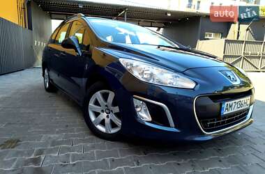 Універсал Peugeot 308 2011 в Звягелі