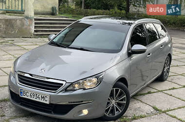 Универсал Peugeot 308 2015 в Трускавце