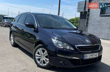 Универсал Peugeot 308 2015 в Пирятине