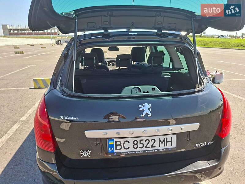 Універсал Peugeot 308 2010 в Львові