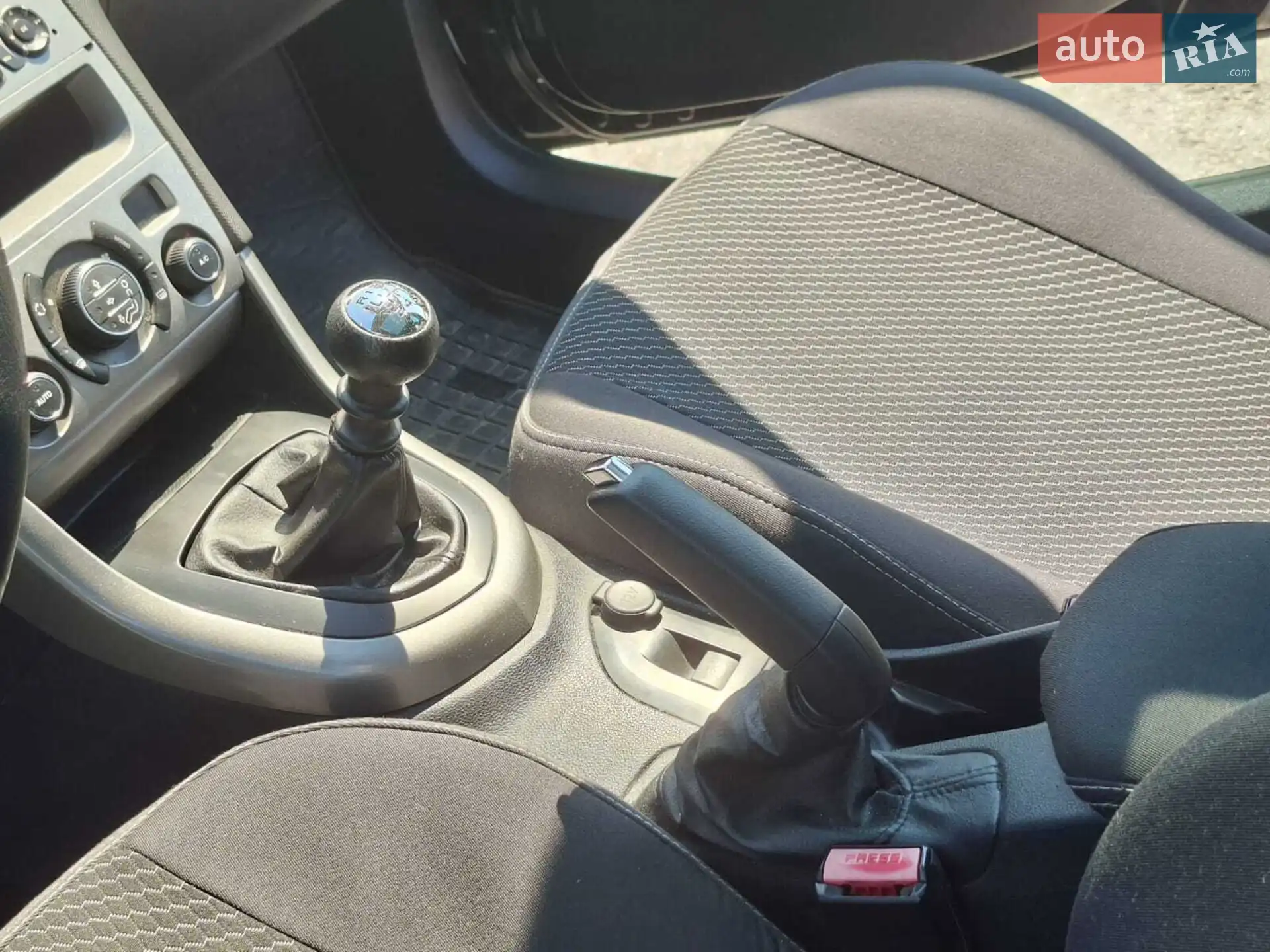 2010 Peugeot 308 - мініатюра 30