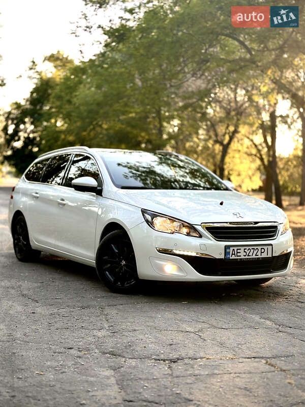Peugeot 308 2015