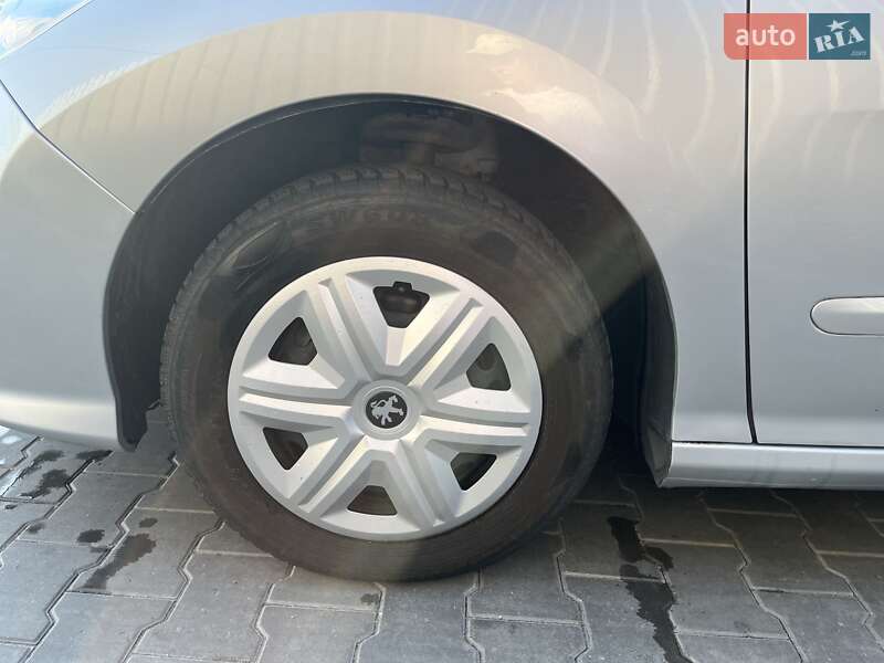 Універсал Peugeot 308 2008 в Полтаві