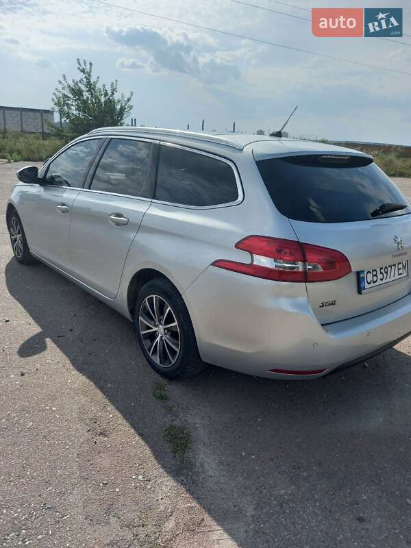 Універсал Peugeot 308 2016 в Чернігові