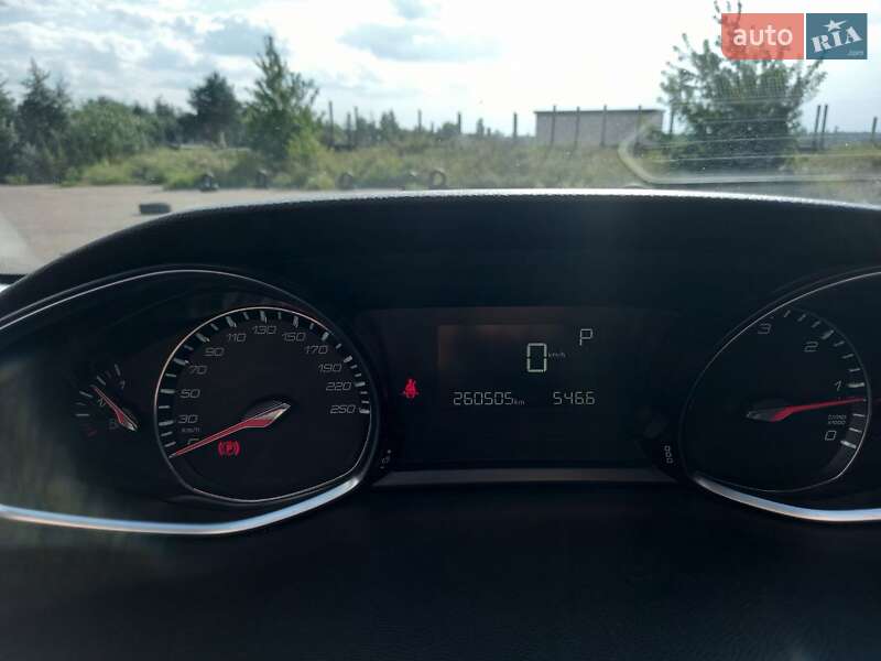 Універсал Peugeot 308 2016 в Чернігові