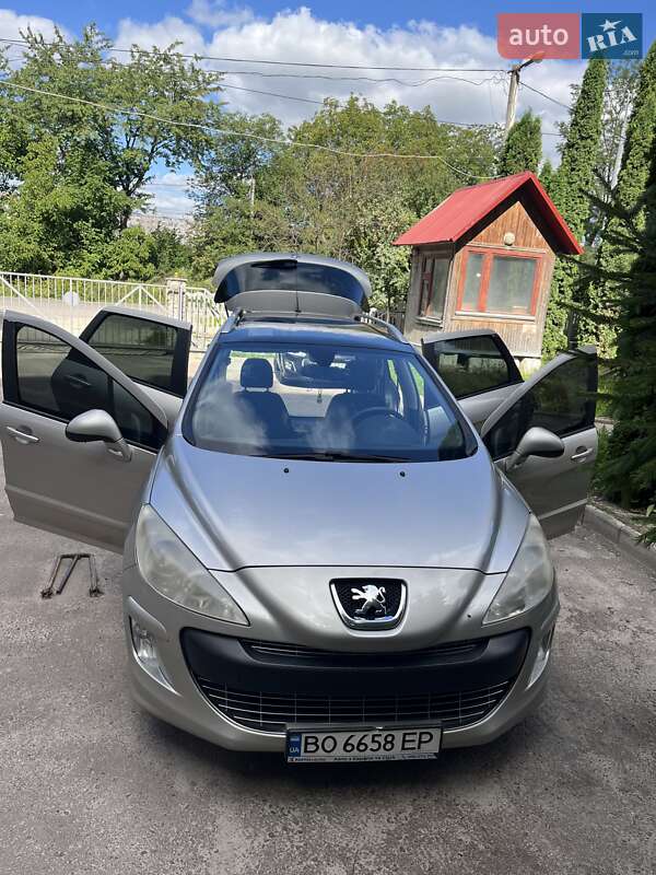 Универсал Peugeot 308 2008 в Тернополе