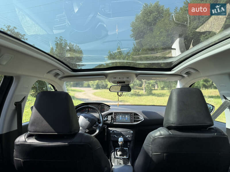 Універсал Peugeot 308 2015 в Жидачові