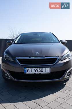 Універсал Peugeot 308 2015 в Брошневі-Облозі