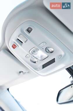 Універсал Peugeot 308 2015 в Брошневі-Облозі