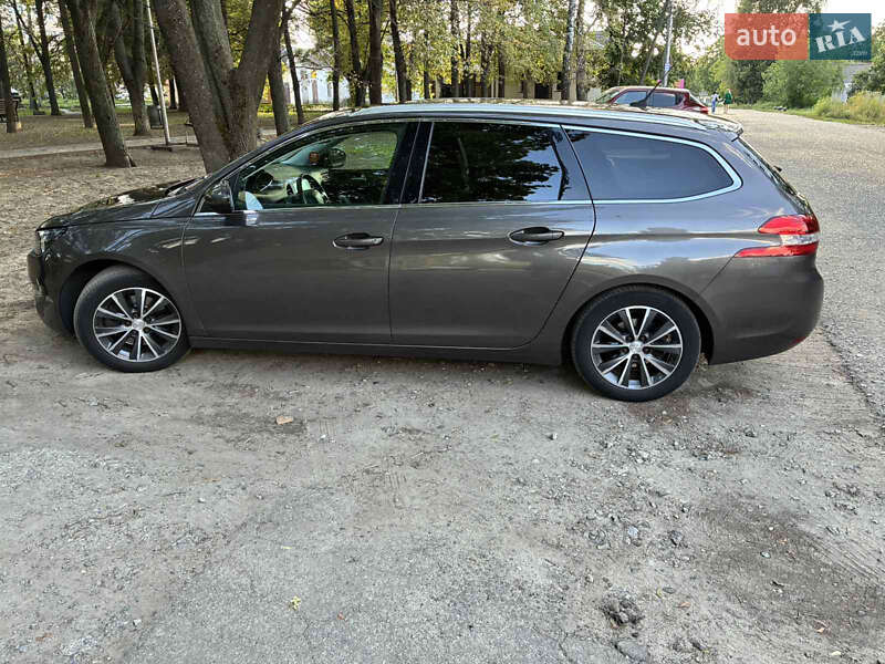 Универсал Peugeot 308 2014 в Чугуеве фото 3 Универсал Peugeot 308 2014 в Чугуеве