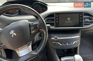 Универсал Peugeot 308 2014 в Тернополе