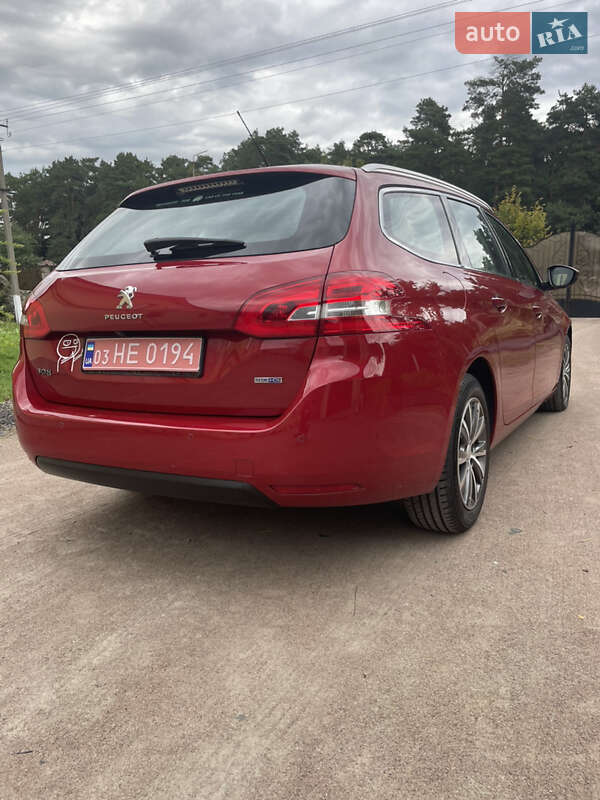 Универсал Peugeot 308 2015 в Луцке