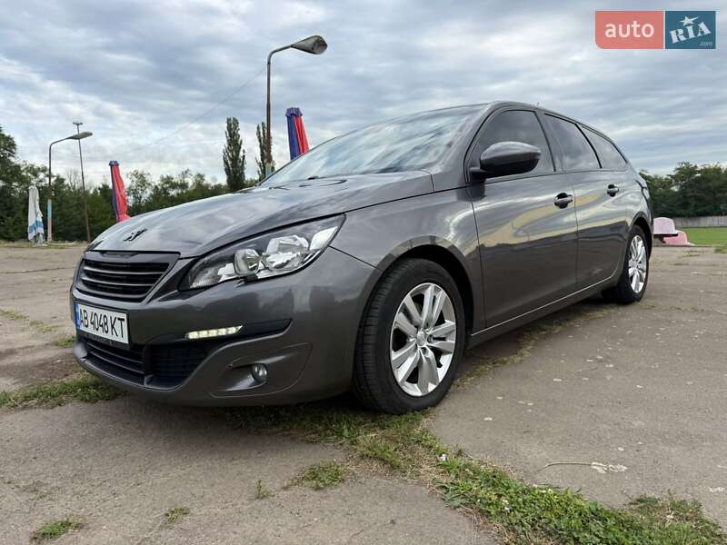 Peugeot 308 2016