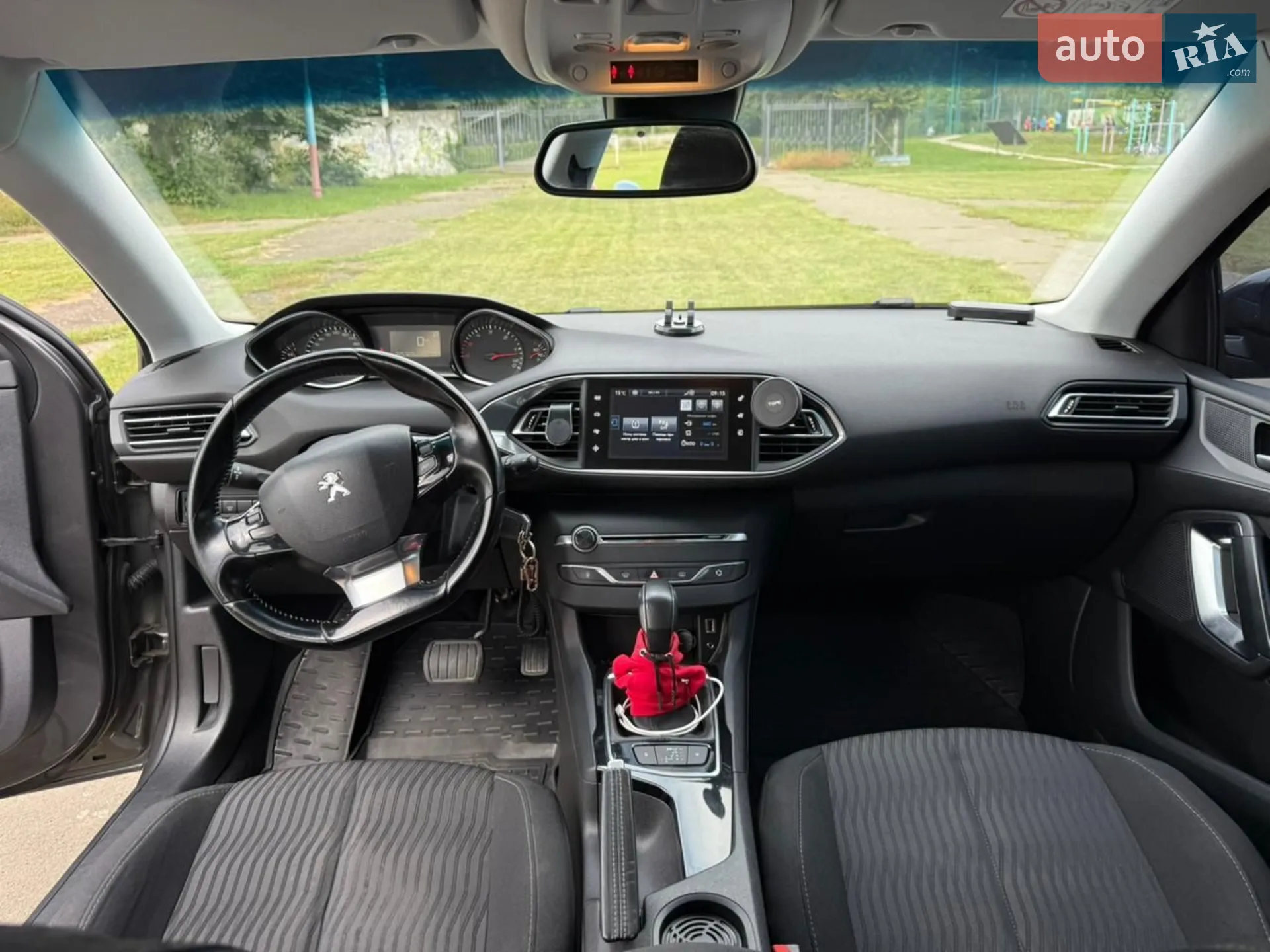 2016 Peugeot 308 - мініатюра 21
