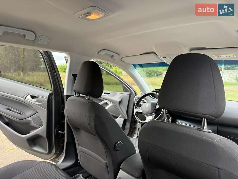 Універсал Peugeot 308 2016 в Ладижині