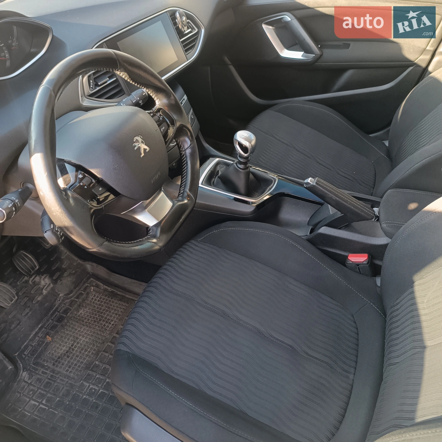 2015 Peugeot 308 - мініатюра 8