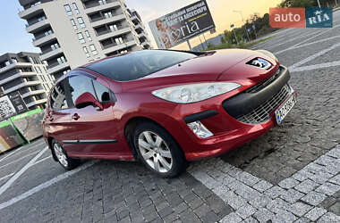 Хэтчбек Peugeot 308 2008 в Хусте