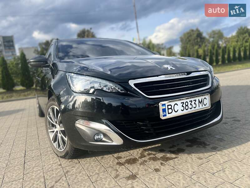 Універсал Peugeot 308 2017 в Дрогобичі