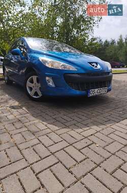 Хэтчбек Peugeot 308 2008 в 