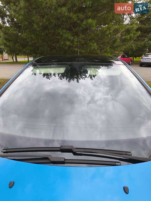 Хетчбек Peugeot 308 2008 в Дрогобичі