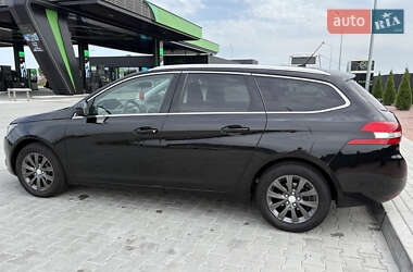 Універсал Peugeot 308 2015 в Львові