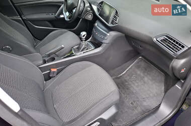 Универсал Peugeot 308 2019 в Львове