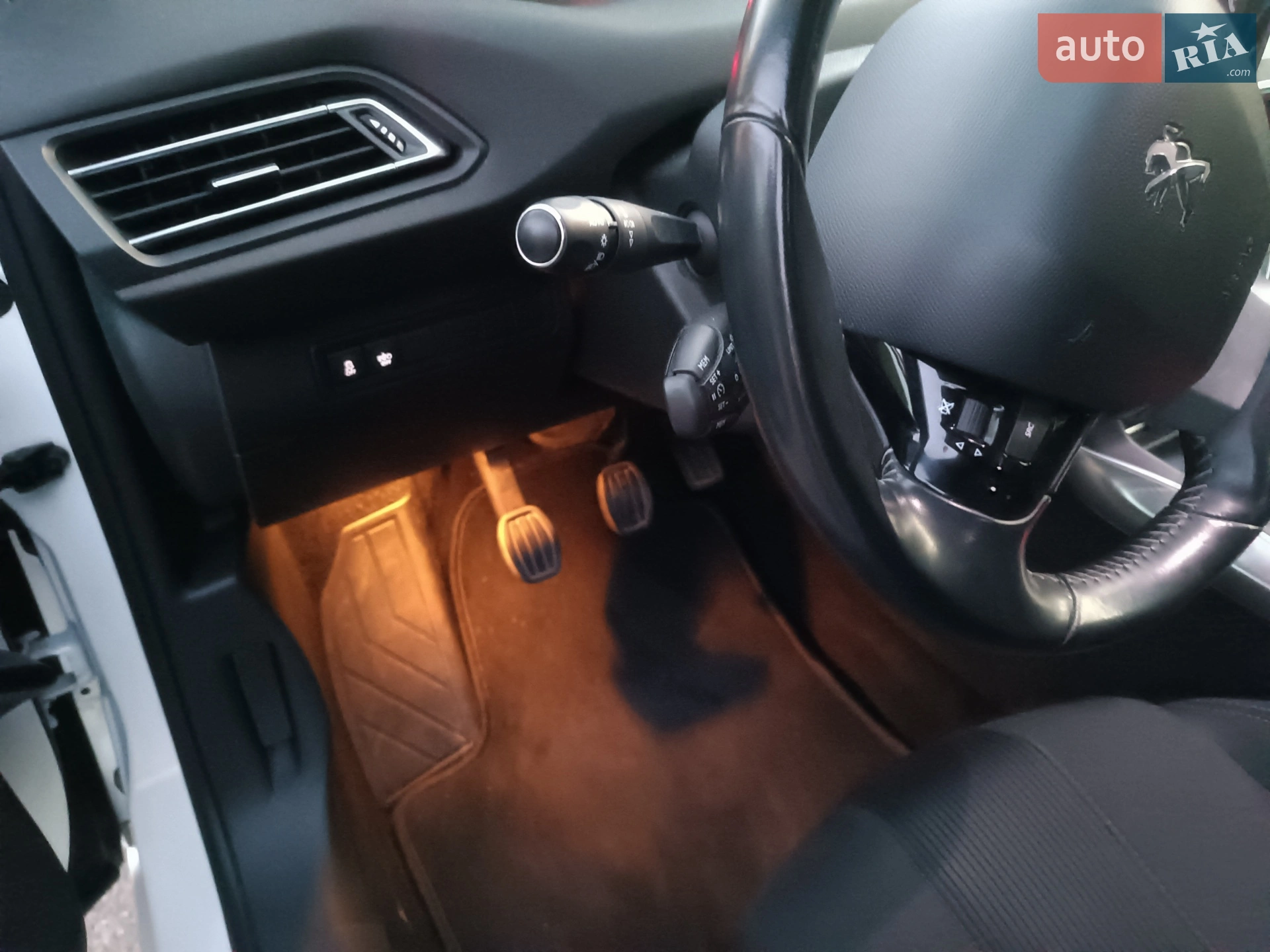 2014 Peugeot 308 - мініатюра 50