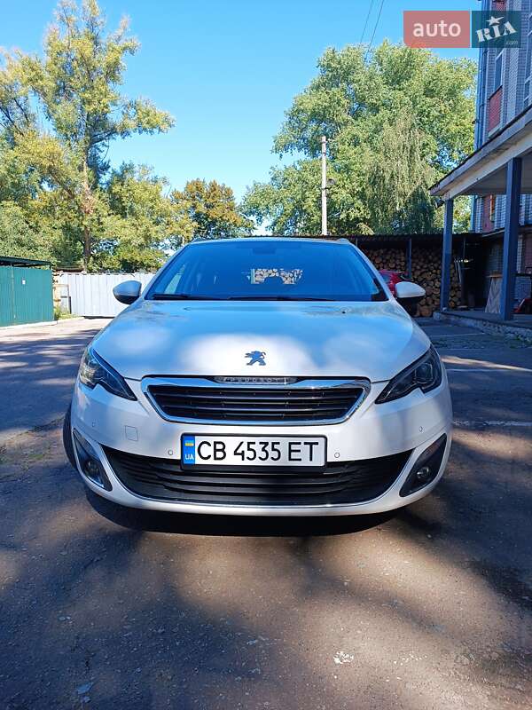 Універсал Peugeot 308 2014 в Чернігові
