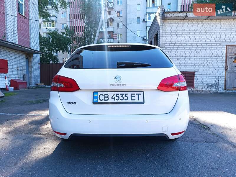 Універсал Peugeot 308 2014 в Чернігові