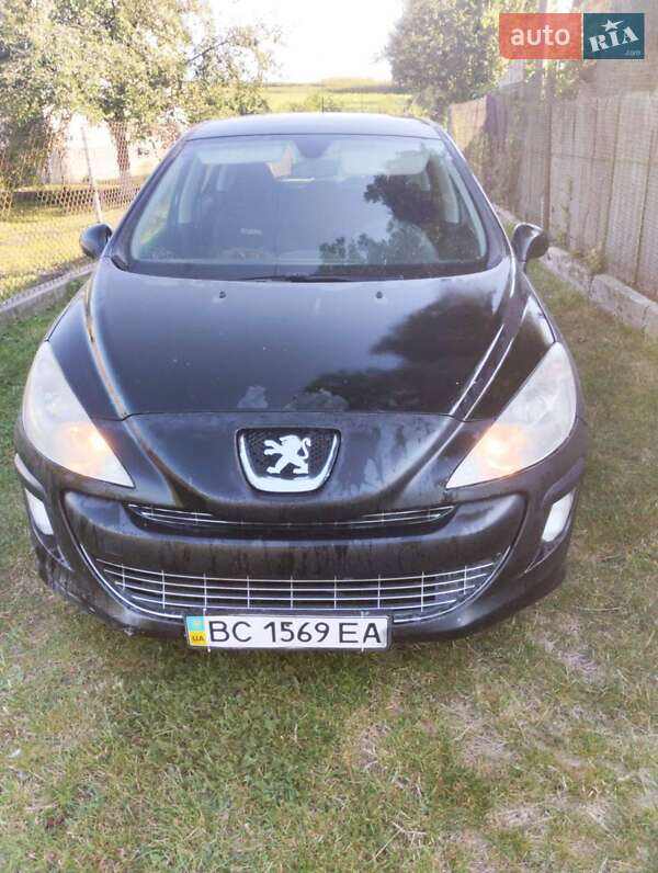 Хетчбек Peugeot 308 2008 в Львові фото 6 Хетчбек Peugeot 308 2008 в Львові