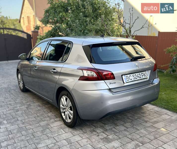 Хетчбек Peugeot 308 2017 в Львові фото 4 Хетчбек Peugeot 308 2017 в Львові