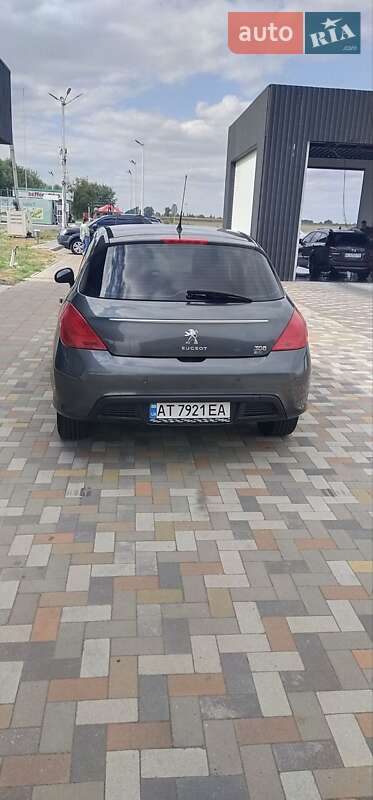Peugeot 308 2013